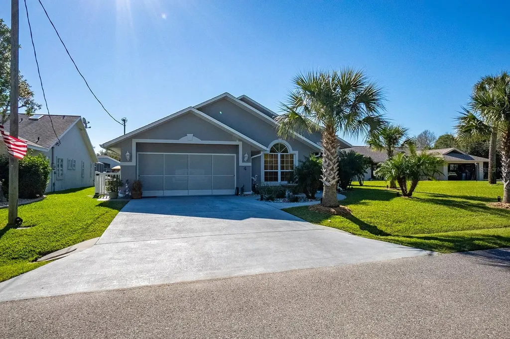 4 Crossgate Court E Palm Coast FL 32137