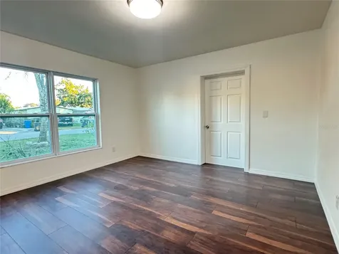 4928 Cresthill Drive Tampa FL 33615