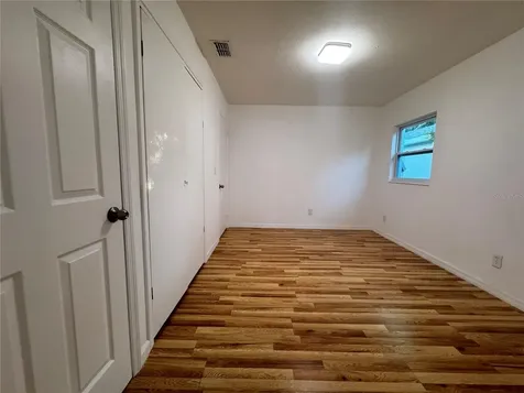 4928 Cresthill Drive Tampa FL 33615