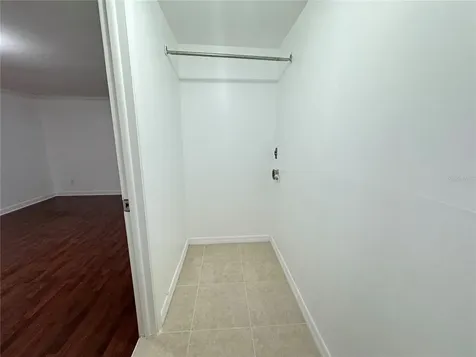 4928 Cresthill Drive Tampa FL 33615