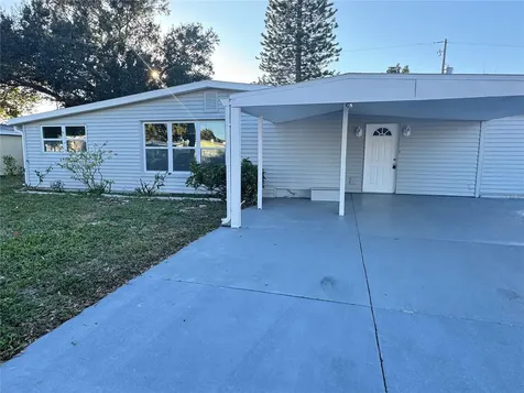4928 Cresthill Drive Tampa FL 33615