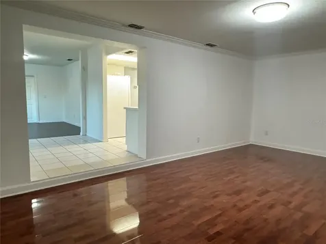 4928 Cresthill Drive Tampa FL 33615