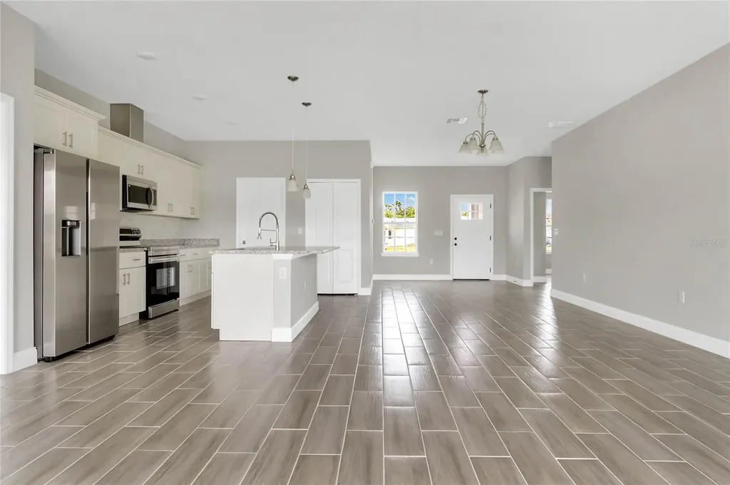 323 Edgewood Court Poinciana FL 34759