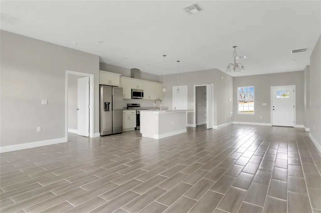 323 Edgewood Court Poinciana FL 34759