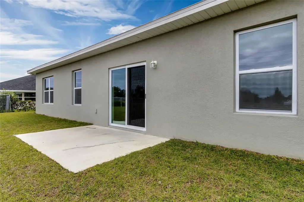 323 Edgewood Court Poinciana FL 34759