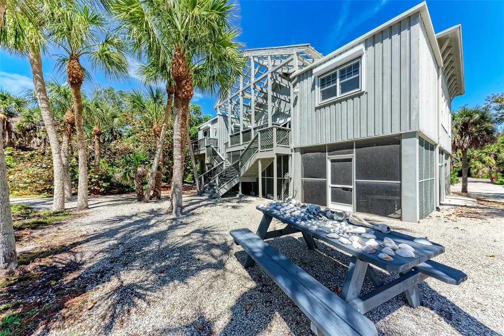 7520 Manasota Key Road Englewood FL 34223