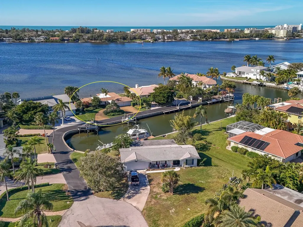 1624 Baywood Way Sarasota FL 34231