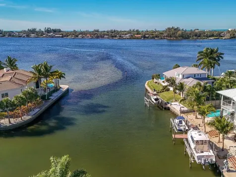 1624 Baywood Way Sarasota FL 34231