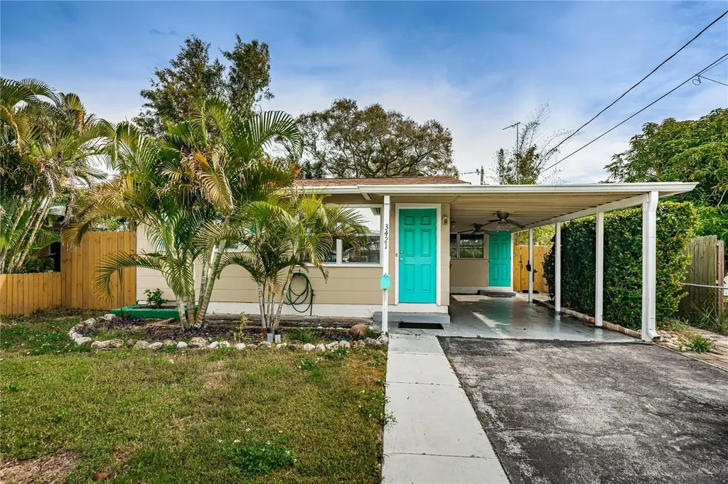 3421 Ithaca Street N St Petersburg FL 33713