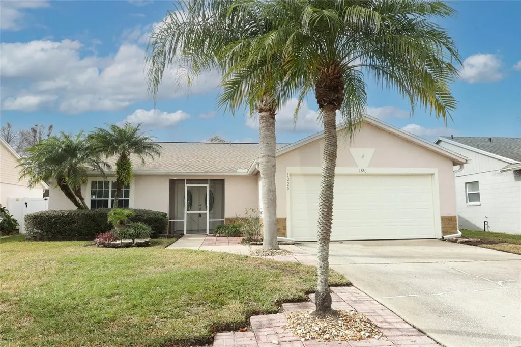 1320 Silverthorn Drive Orlando FL 32825