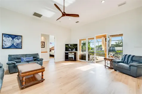 2132 SE 20th Place Cape Coral FL 33990