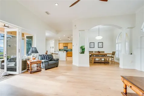 2132 SE 20th Place Cape Coral FL 33990