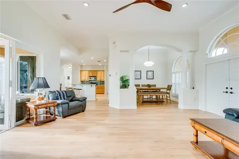 2132 SE 20th Place Cape Coral FL 33990