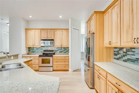 2132 SE 20th Place Cape Coral FL 33990
