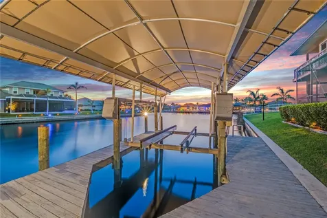 2132 SE 20th Place Cape Coral FL 33990