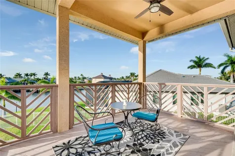 2132 SE 20th Place Cape Coral FL 33990