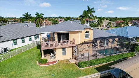2132 SE 20th Place Cape Coral FL 33990