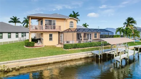 2132 SE 20th Place Cape Coral FL 33990