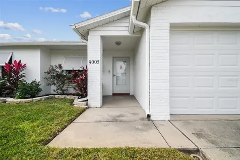 9005 Glen Moor Lane Port Richey FL 34668