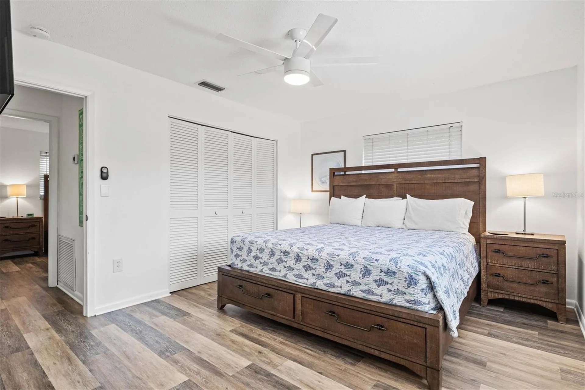 2572 Jefferson Circle Sarasota FL 34239