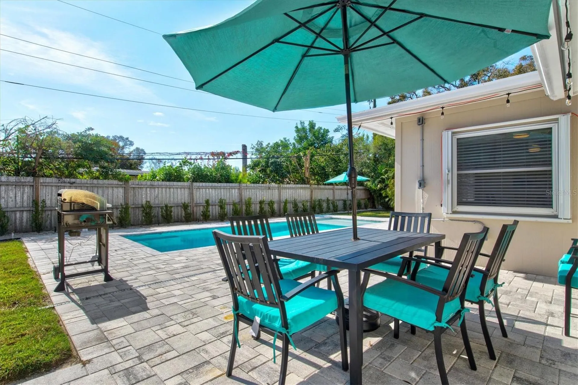 2572 Jefferson Circle Sarasota FL 34239