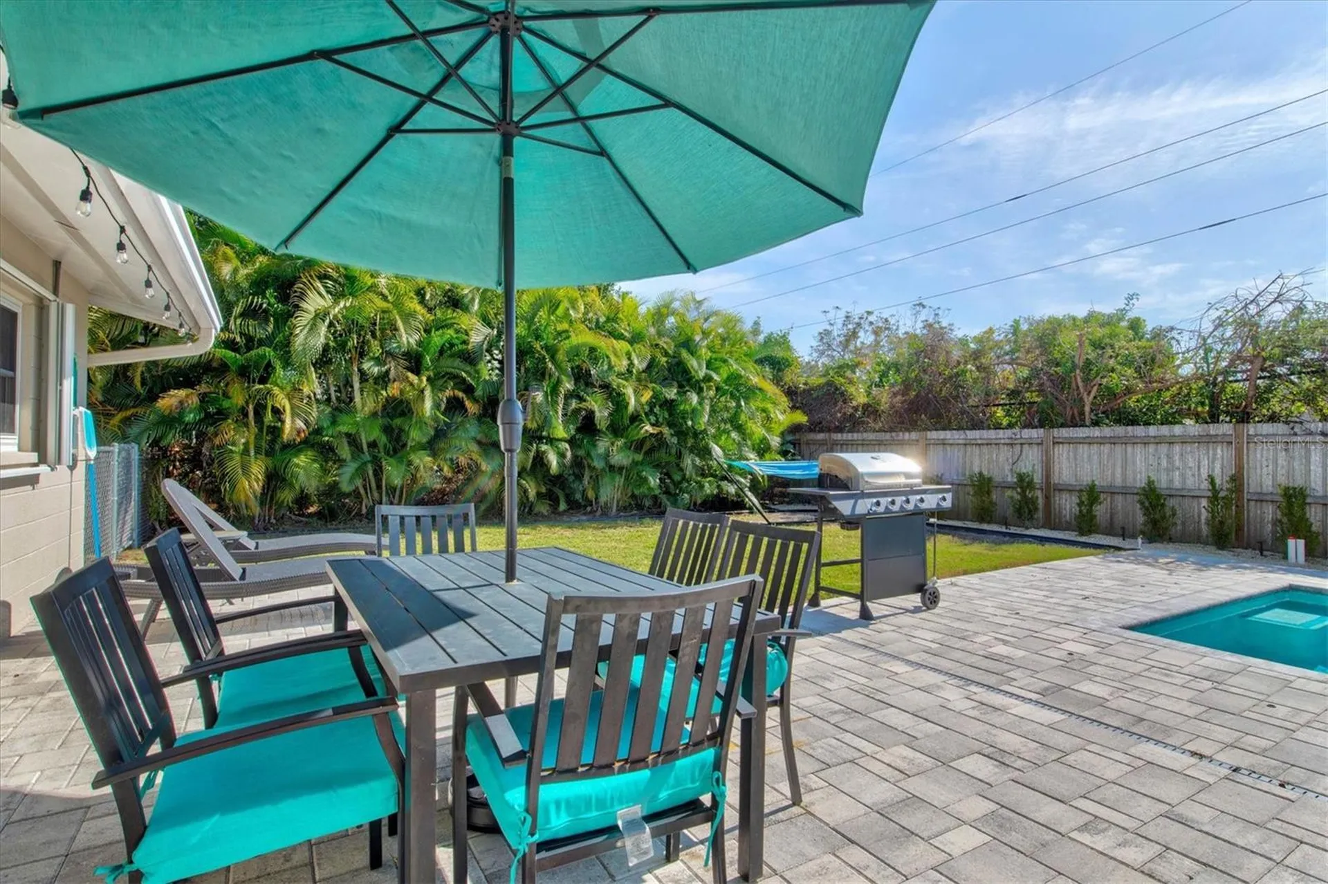 2572 Jefferson Circle Sarasota FL 34239