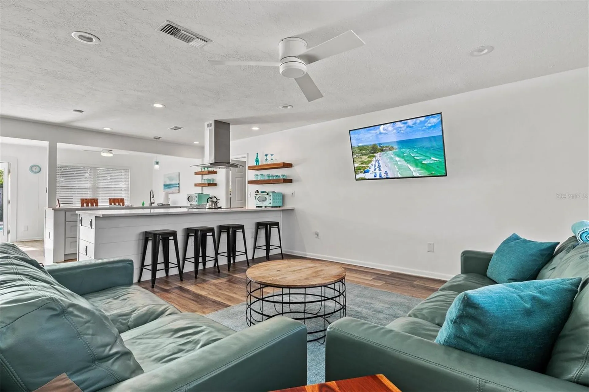 2572 Jefferson Circle Sarasota FL 34239