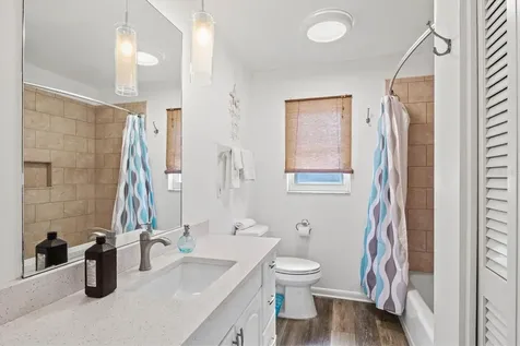 2572 Jefferson Circle Sarasota FL 34239