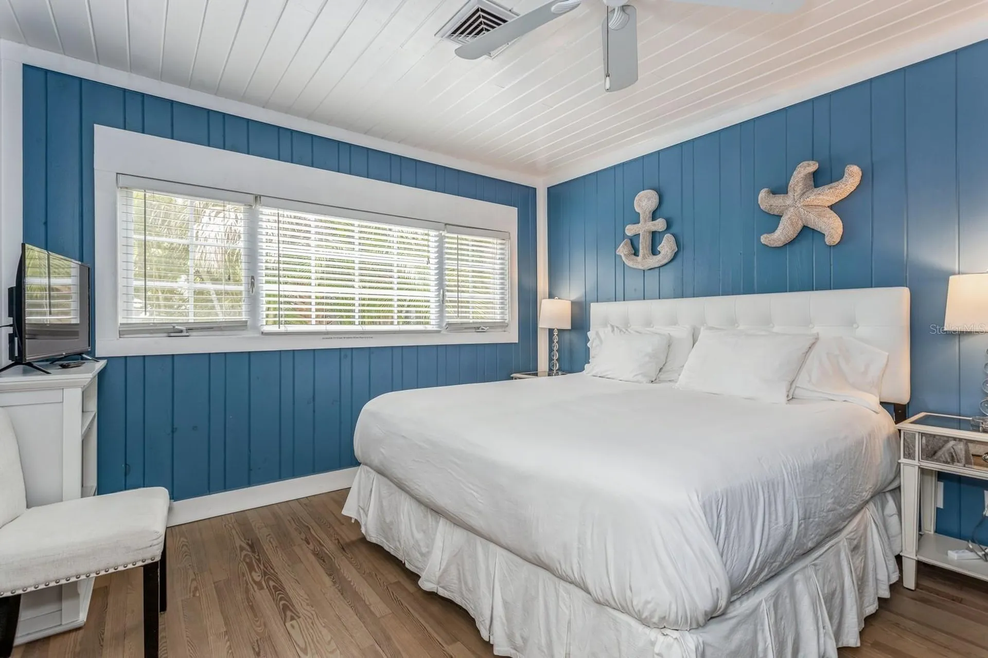 5408 Plaza Des Las Palmas Sarasota FL 34242