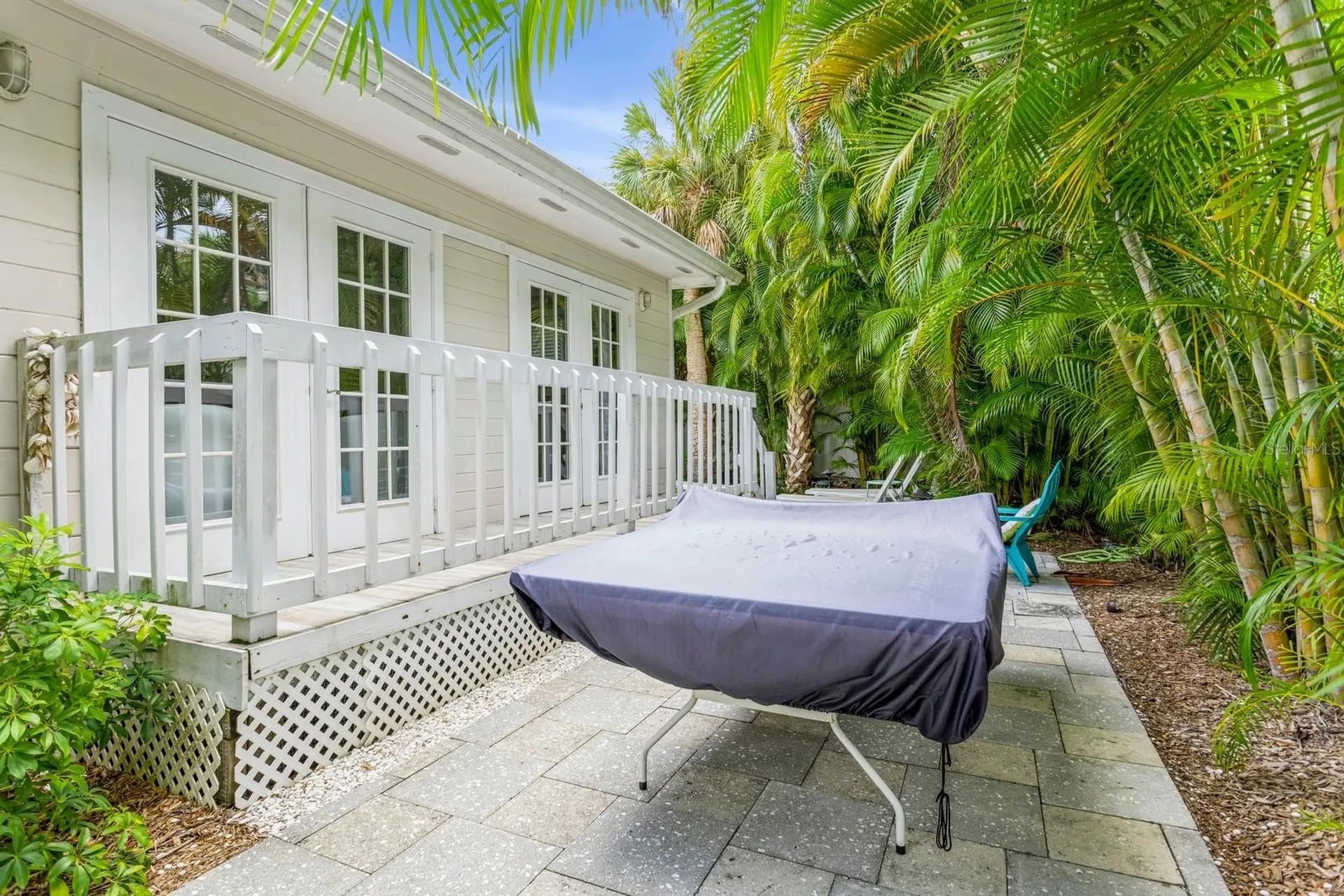 5408 Plaza Des Las Palmas Sarasota FL 34242