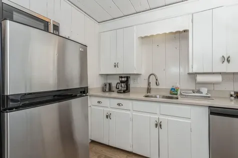 5408 Plaza Des Las Palmas Sarasota FL 34242