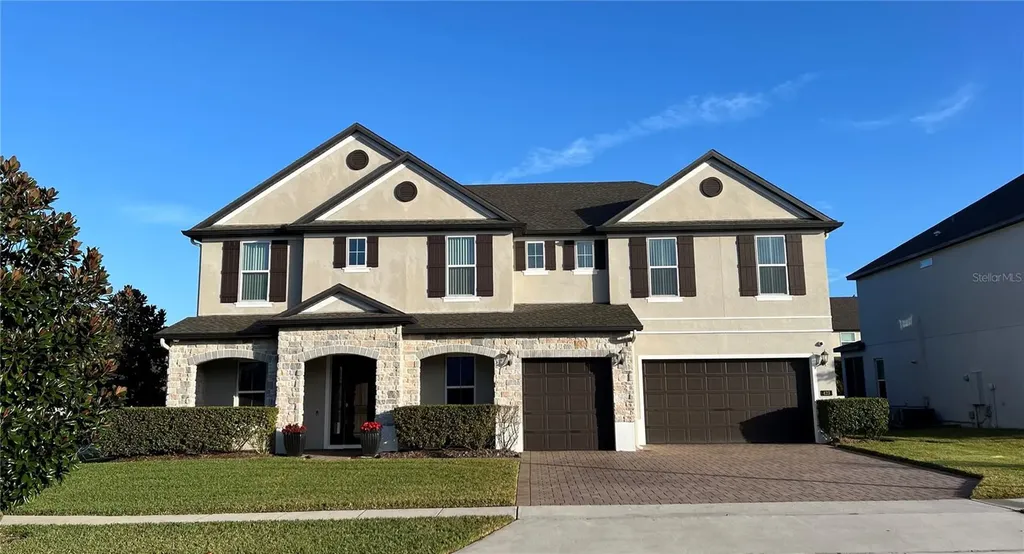 423 White Cotton Circle Oviedo FL 32765