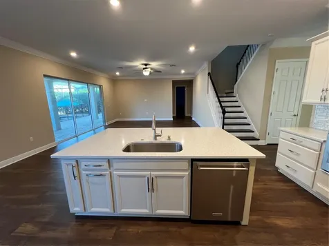423 White Cotton Circle Oviedo FL 32765