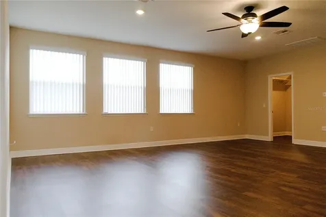 423 White Cotton Circle Oviedo FL 32765