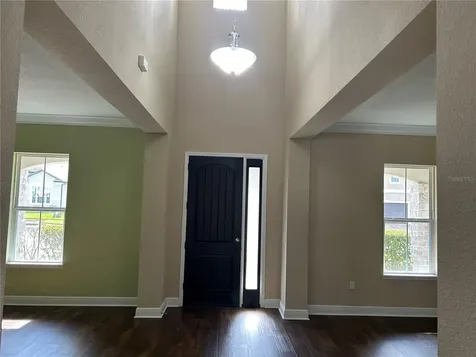 423 White Cotton Circle Oviedo FL 32765