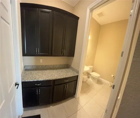 423 White Cotton Circle Oviedo FL 32765