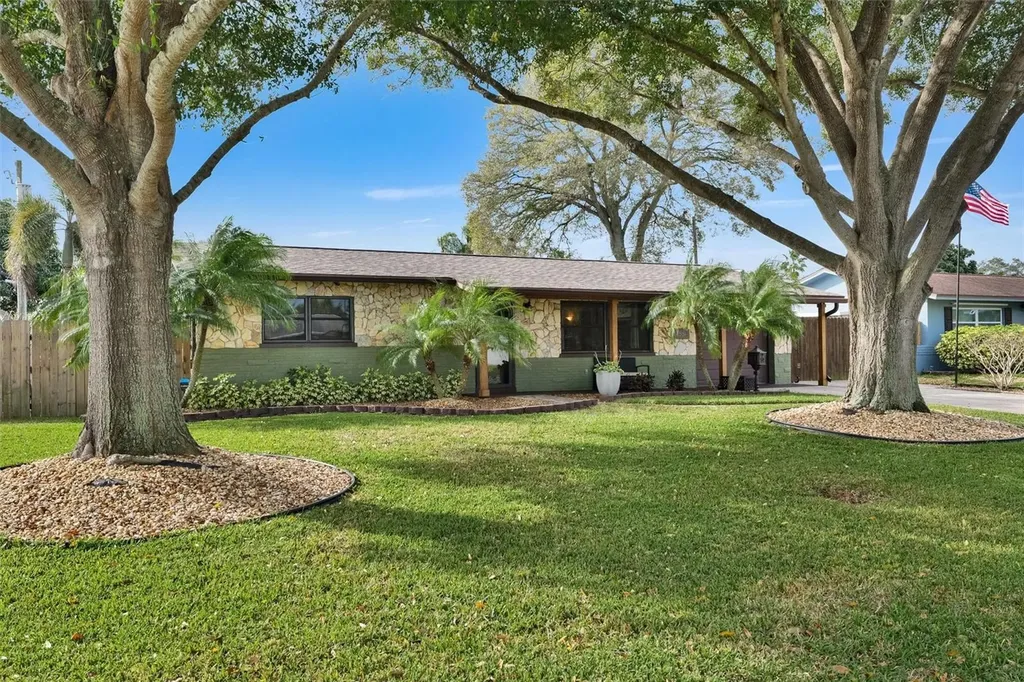 4554 35th Terrace N St Petersburg FL 33713