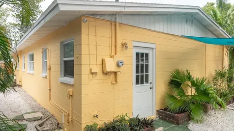 1302 55th Street S Gulfport FL 33707