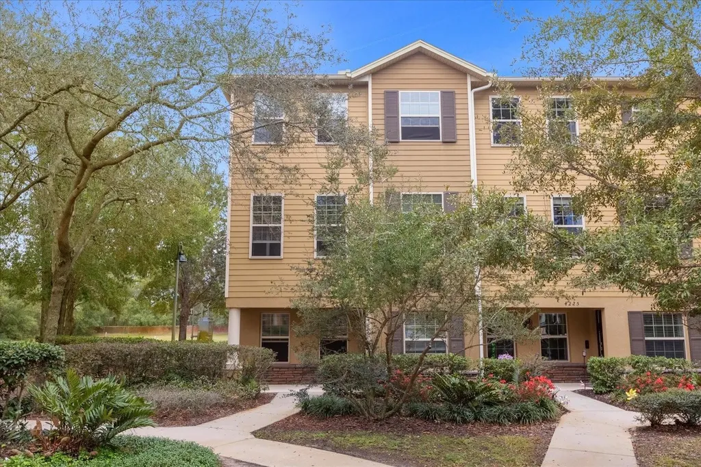 4221 Regal Town Lane Lake Mary FL 32746