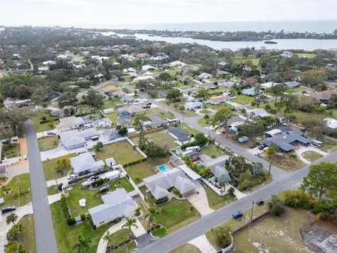 217 Blackburn Road Nokomis FL 34275