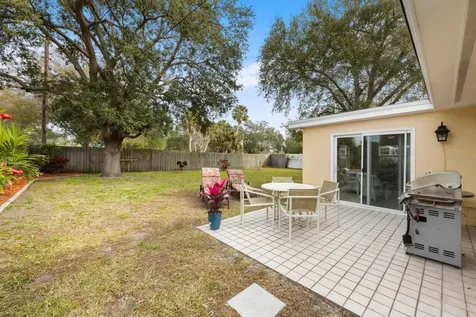 240 Regina Drive N Largo FL 33770