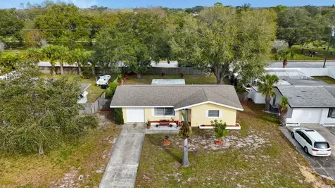 240 Regina Drive N Largo FL 33770