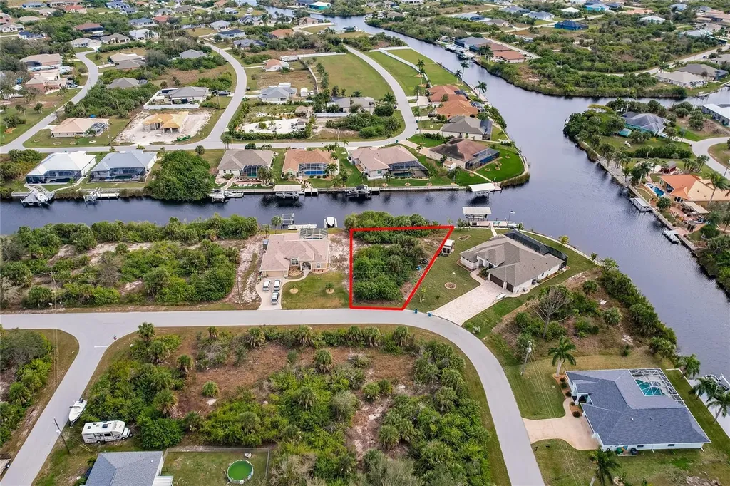 9462 Wacker Terrace Port Charlotte FL 33981