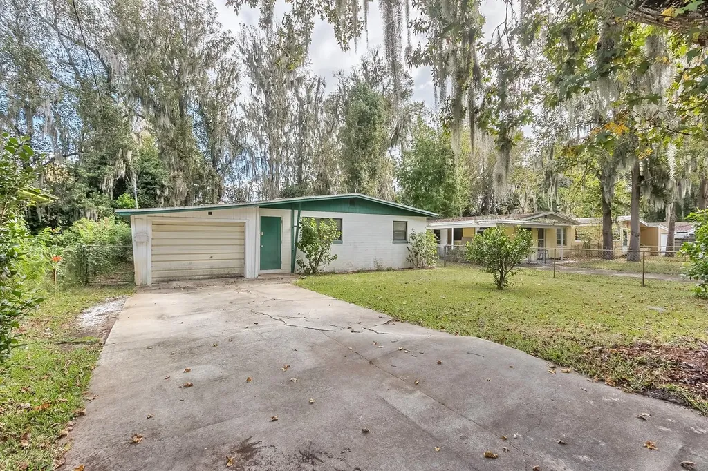 749 Terrace Avenue Daytona Beach FL 32114