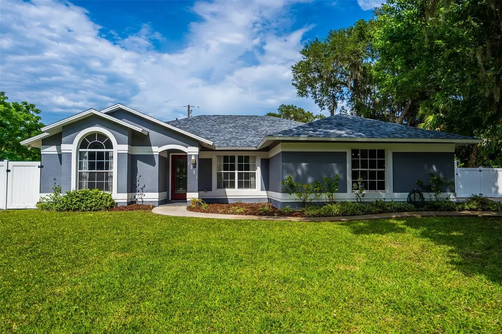 1731 Travelers Palm Drive Edgewater FL 32132