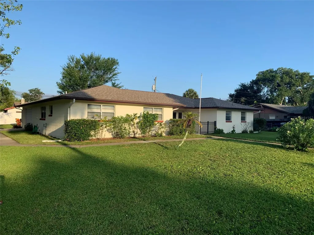 1868 Royal Palm Drive Edgewater FL 32141