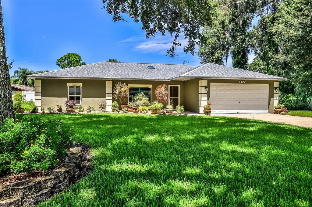 1422 Queen Palm Drive Edgewater FL 32132