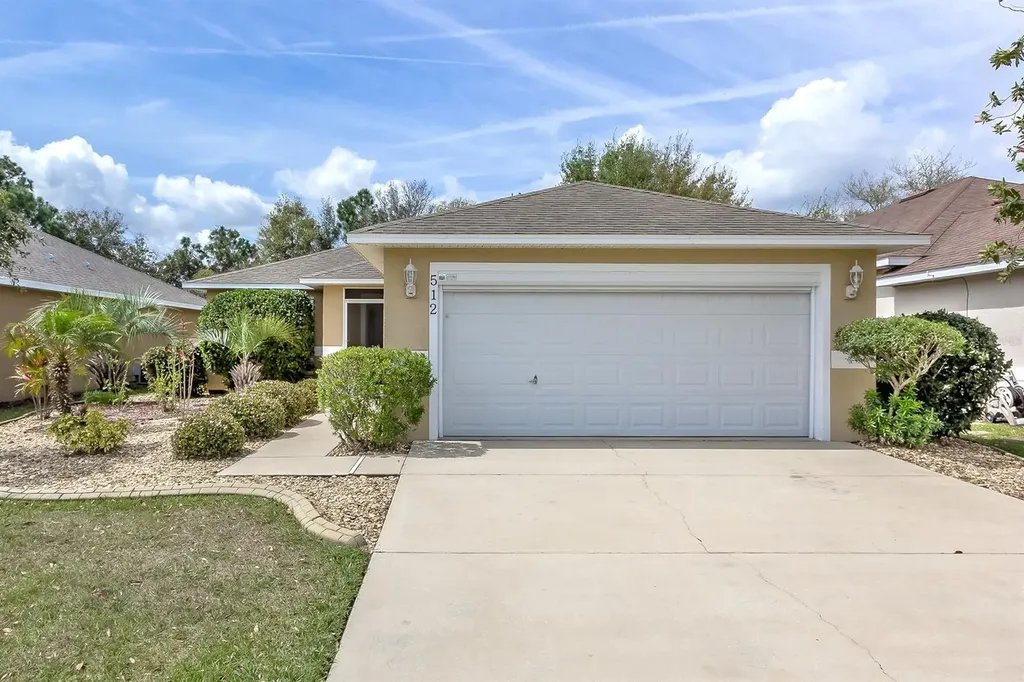 512 Safe Harbor Drive Edgewater FL 32141