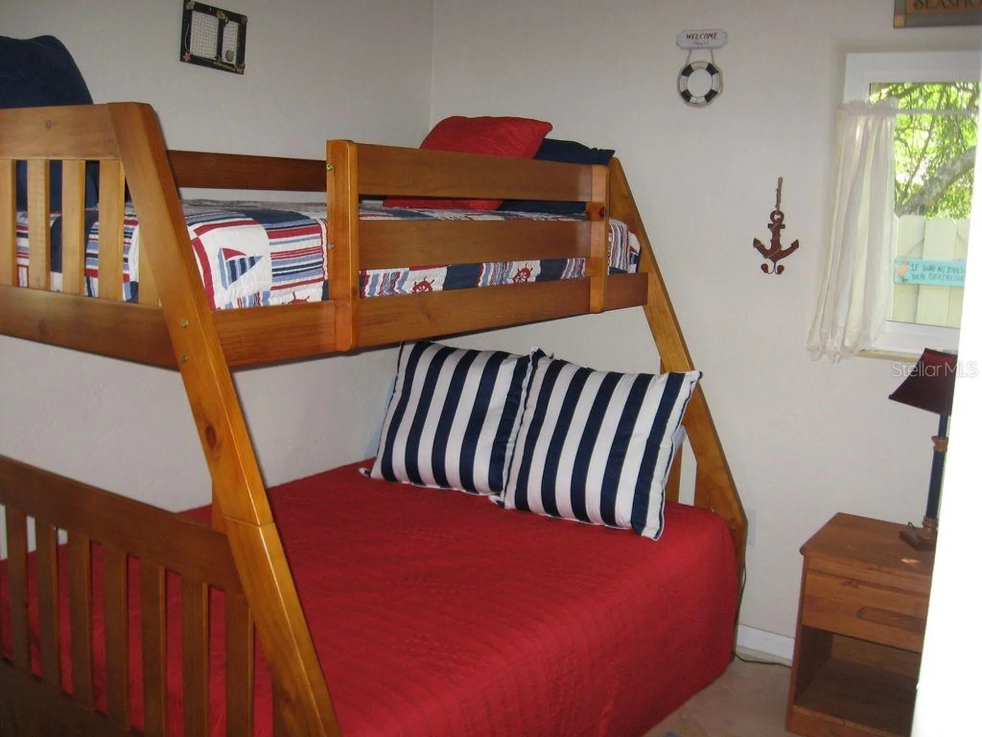 411 S Pine Street New Smyrna Beach FL 32169