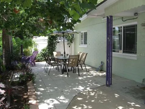 411 S Pine Street New Smyrna Beach FL 32169